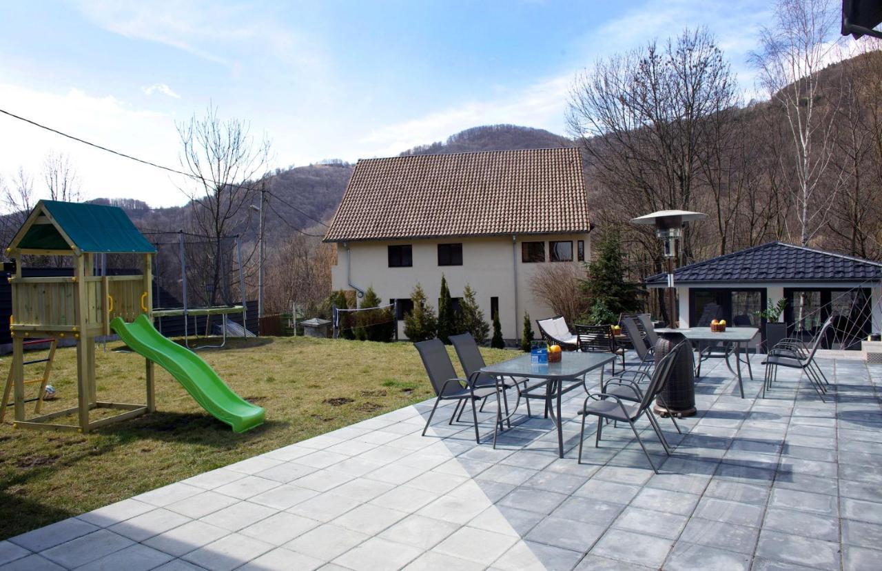 Mira By Atra Bed & Breakfast Teşila Eksteriør bilde