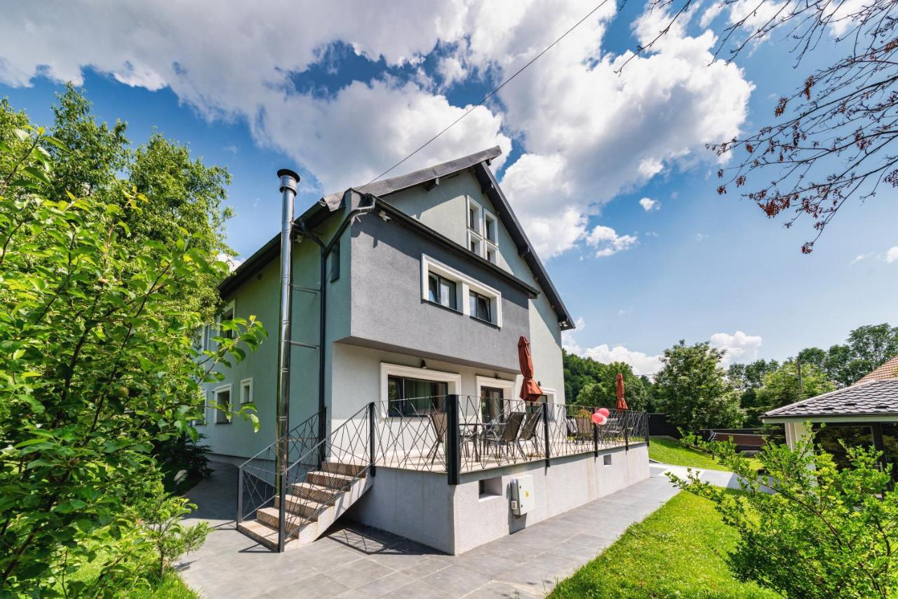 Mira By Atra Bed & Breakfast Teşila Eksteriør bilde