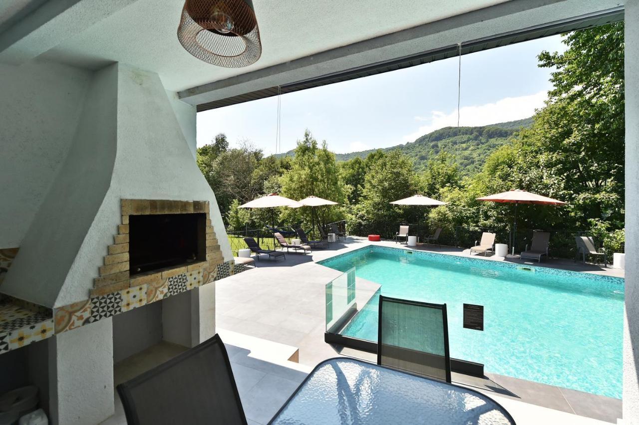Mira By Atra Bed & Breakfast Teşila Eksteriør bilde